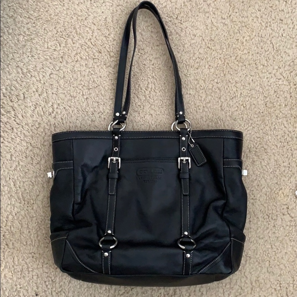 Handbag